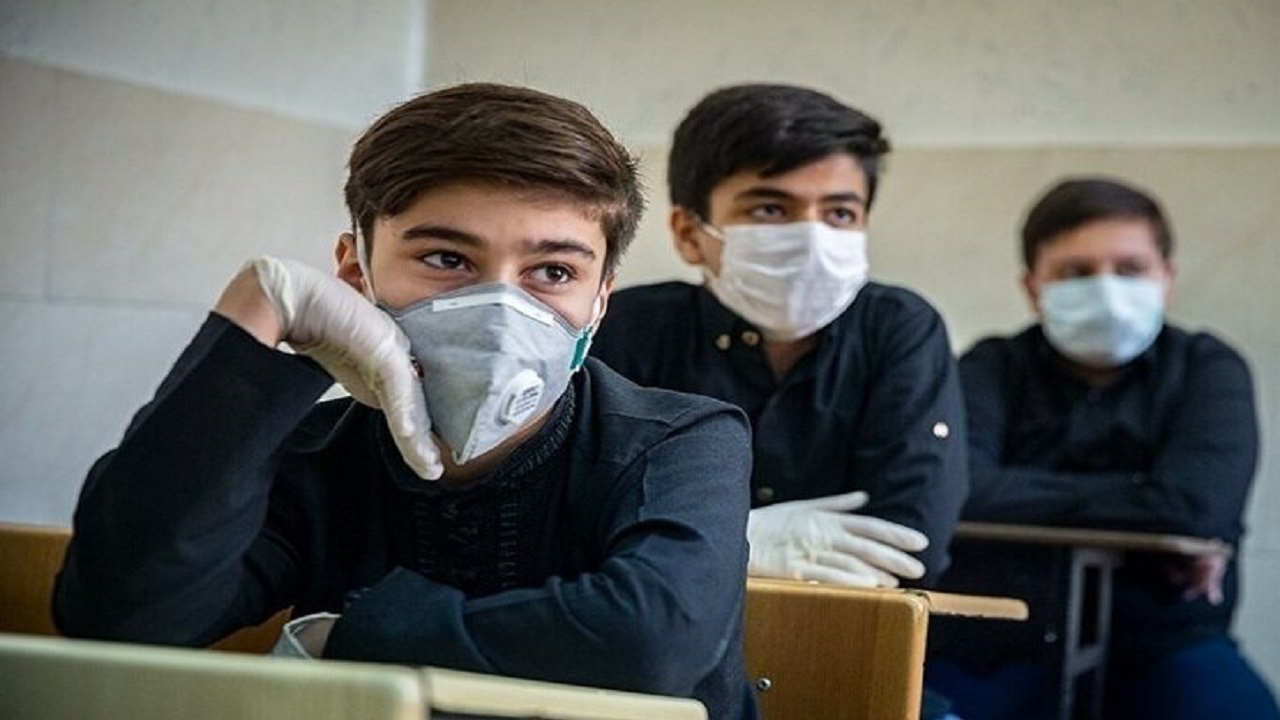 نظارت بر تحصیل نوجوانان از سوی والدین