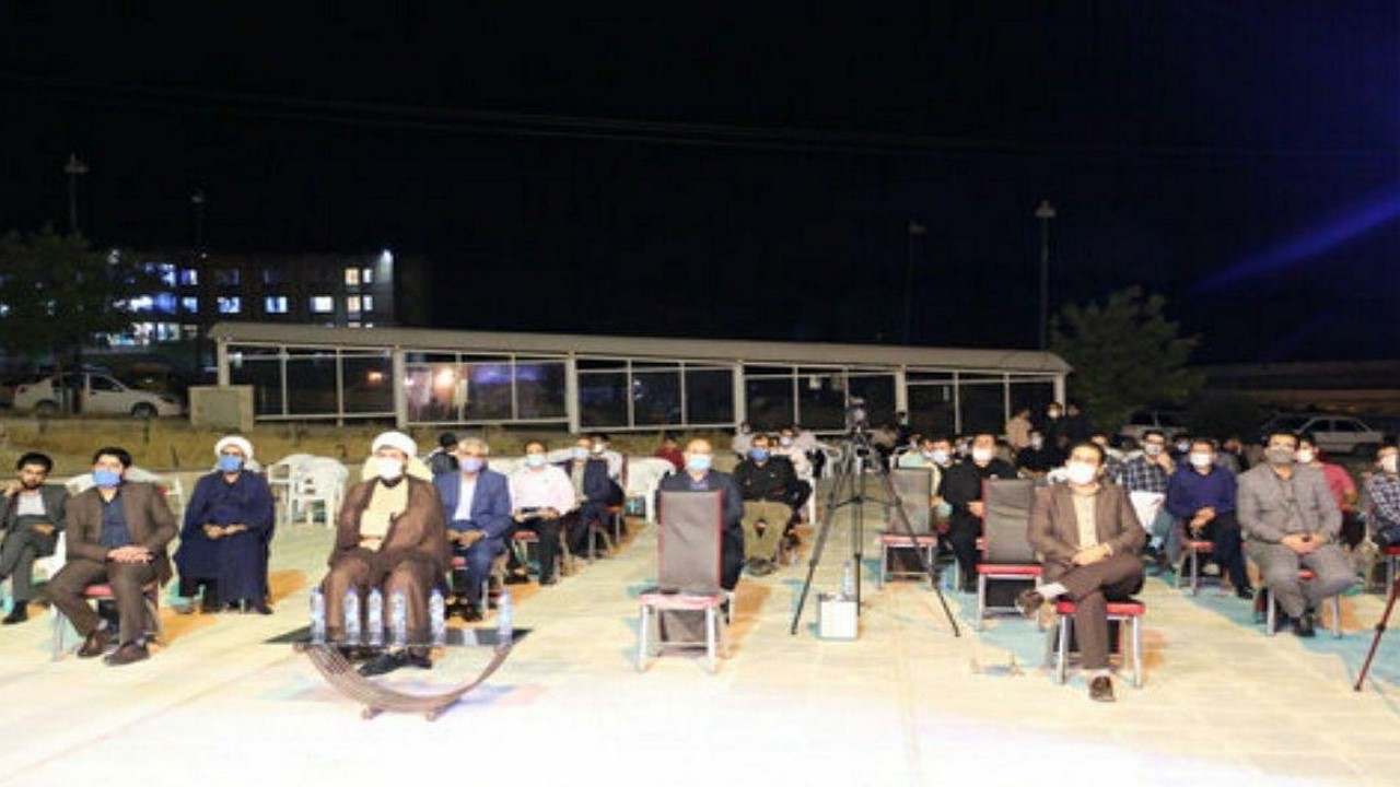 برگزاری مراسم شبی با شهداء در دانشگاه علوم پزشکی ایلام