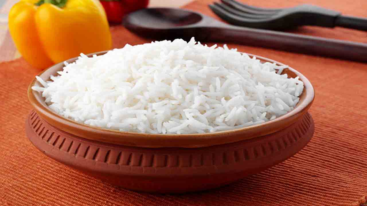 کمتر خوردن برنج، راهی برای مقابله با کرونا + فیلم