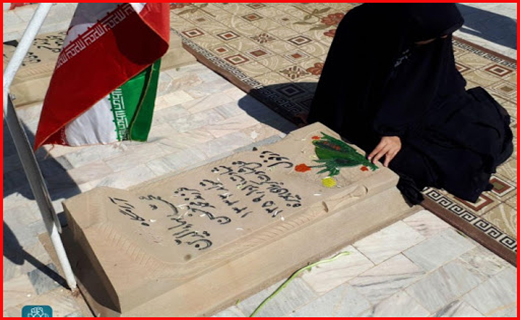 خاطرات بانوی رزمنده که ضدانقلاب می خواست سر از تنش جدا کند/ پشت تیربار می نشستم خاطرات بانوی رزمنده که ضدانقلاب می خواست سر از تنش جدا کند/ پشت تیربار می نشستم