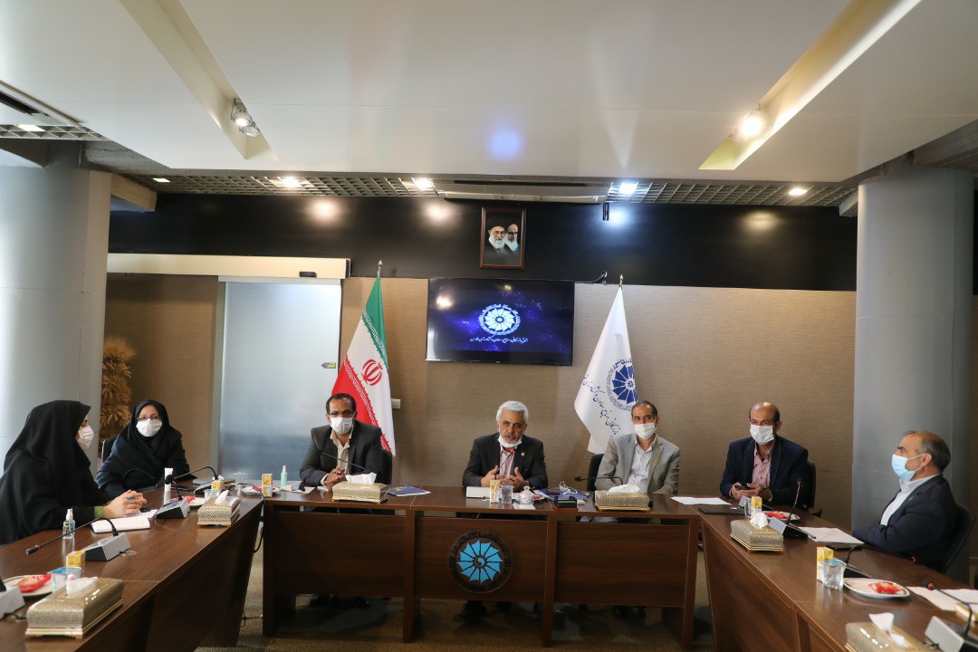 بررسی مشکلات صادرات پسته فارس در اتاق بازرگانی/ پسته فارس کیفیت دارد؛ اما برند نیست