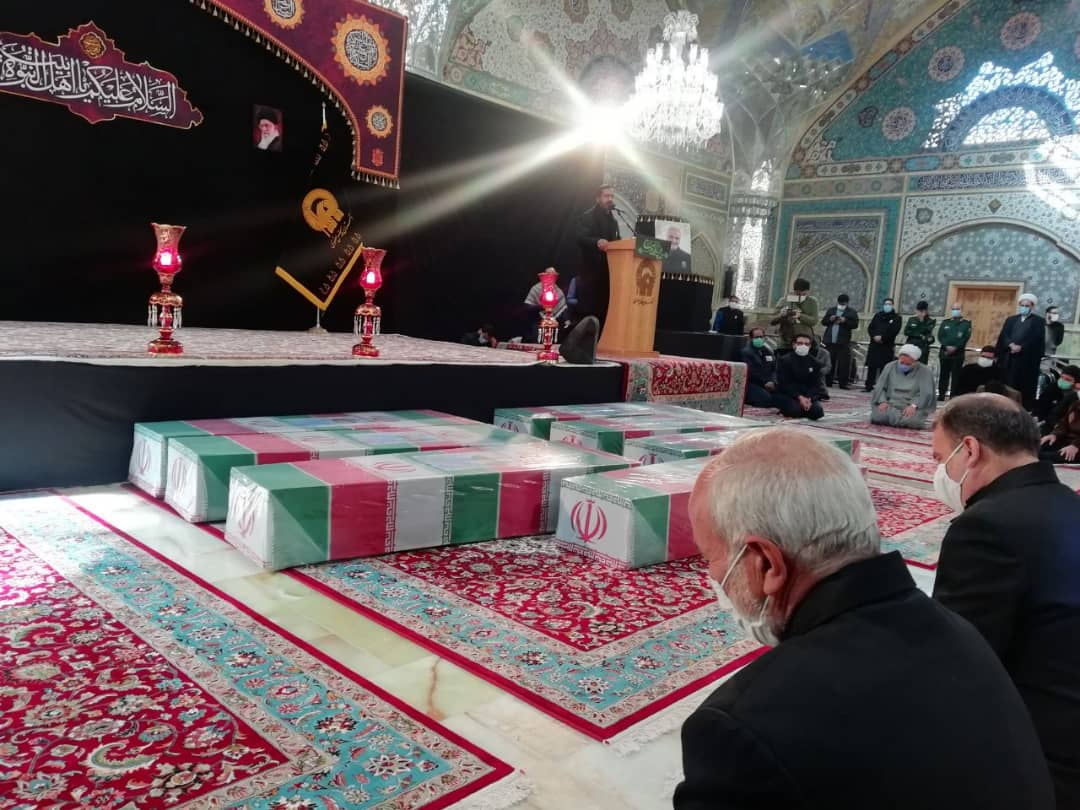 تشییع پیکر شهدای خان طومان در حرم امام رضا