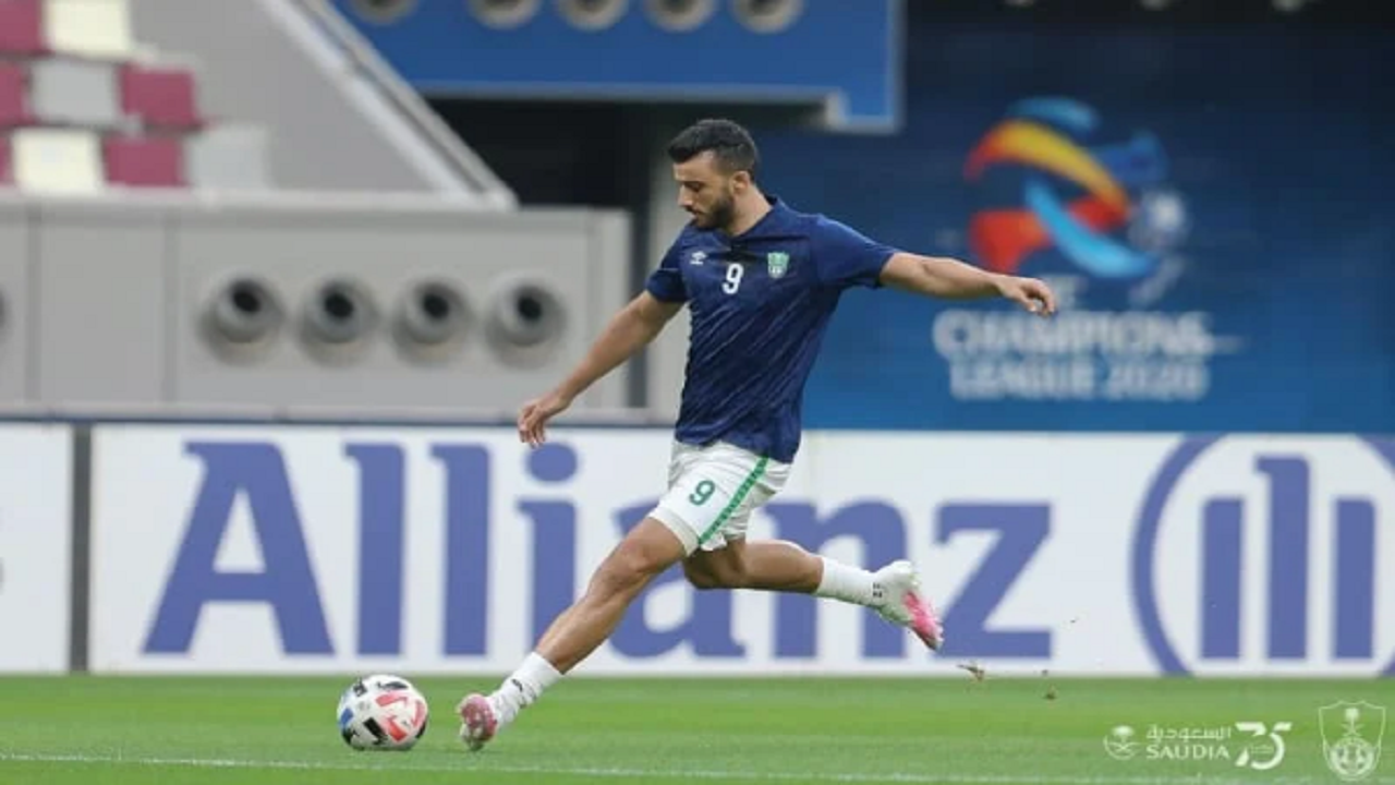 عمر السوما در دو راهی رفتن یا ماندن