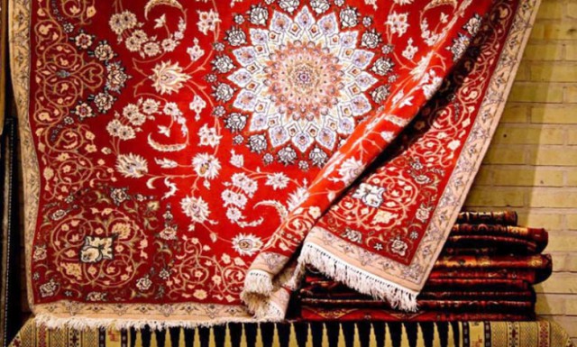 واردات بی رویه چالش اساسی فرش دستباف 