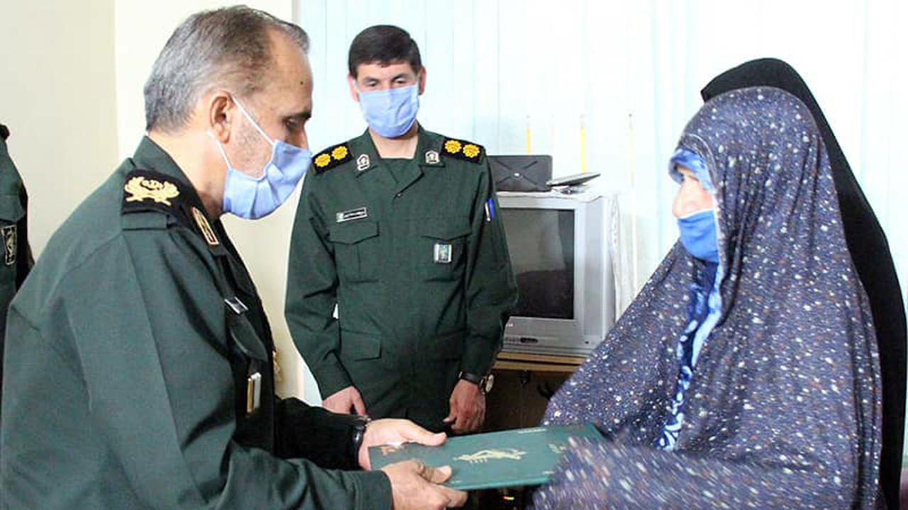 خاطرات خانواده‌های شهداء یک گنجینه ارزشمند ملی و حماسی است