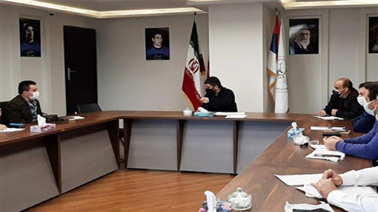 جلسه‌ی فوق العاده فدراسیون کشتی برگزار شد/ برنامه ریزی کادر فنی و دبیر برای حضور در رقابت های جهانی
