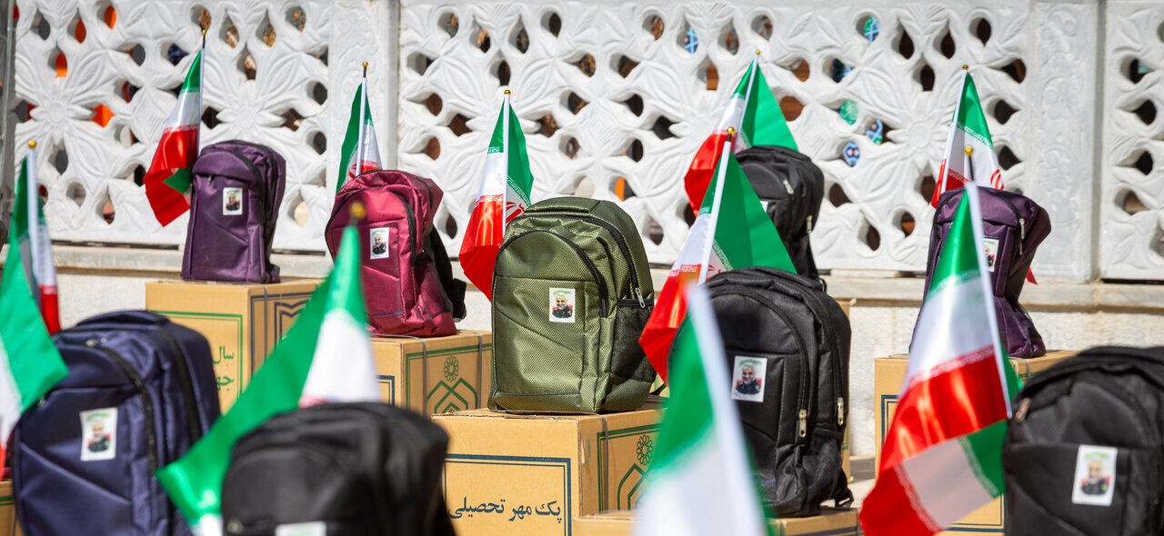 ۱۳هزار بسته نوشت‌افزار بین نیازمندان سیستان و بلوچستان در حال توزیع است