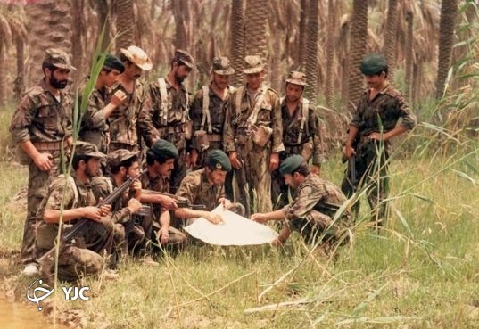تکاوران ارتش چگونه با دستان خالی؛ ۳۴ روز مقابل ارتش بعث در خرمشهر ایستادند؟