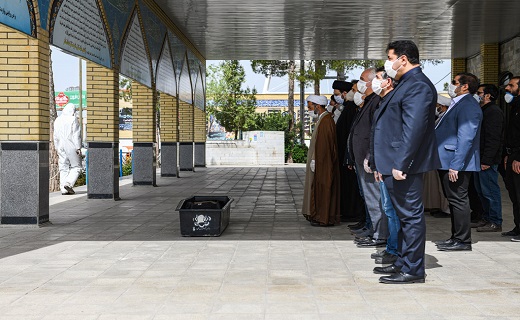 روز&zwnj;های پرهیاهوی آرامستان بهشت معصومه (س) قم +تصاویر