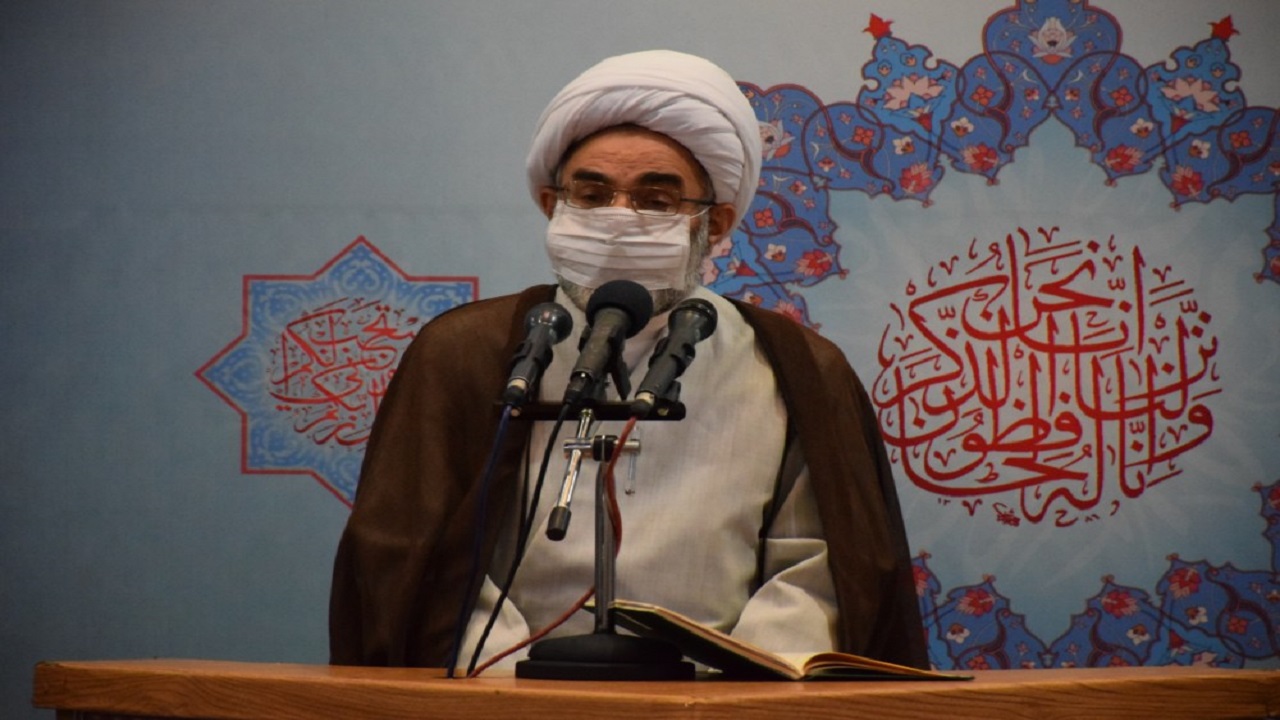 کسب روزی با فریب کاری حرام است