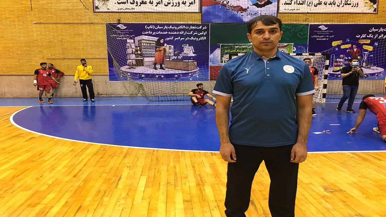 سرمربی تیم هندبال شهید شاملی کازرون: بدن بازیکنان در نیمه دوم افت کرد