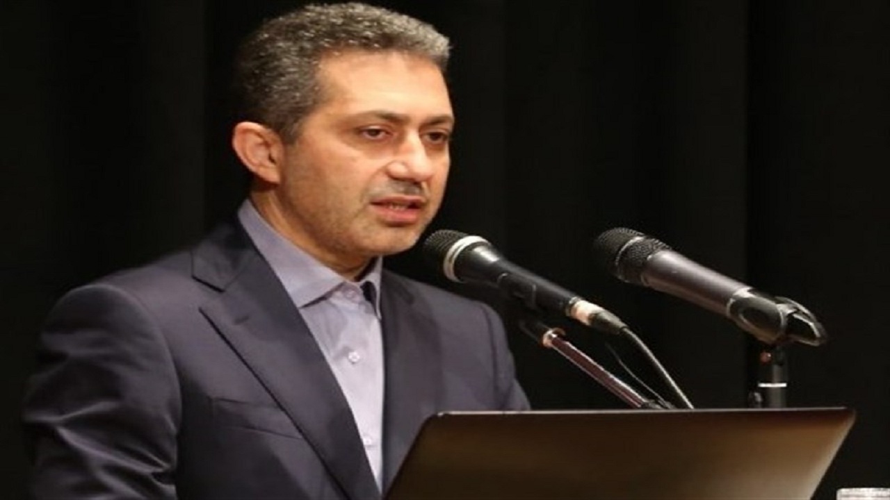 کرونا یک موضوع اجتماعی است/ جامعه پزشکی توانسته آبرومندانه مشکلات مردم را مدیریت کند