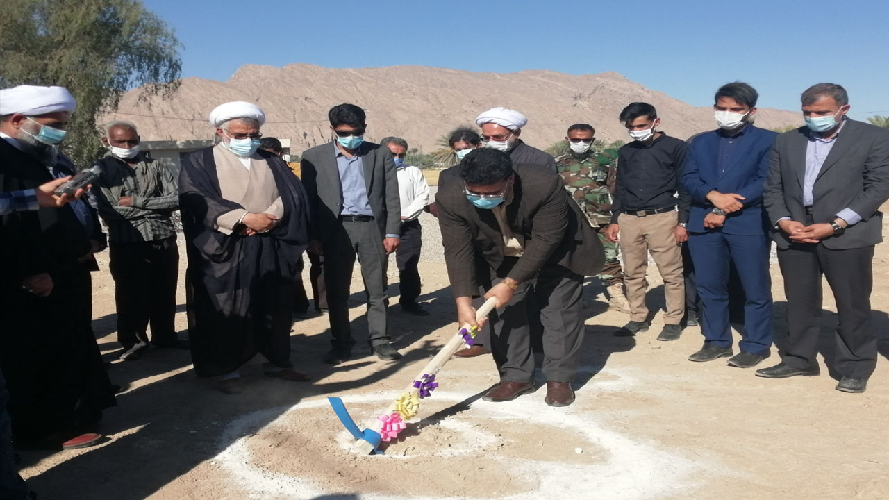آغاز ساخت کتابخانه در بخش احمدی شهرستان حاجی آباد