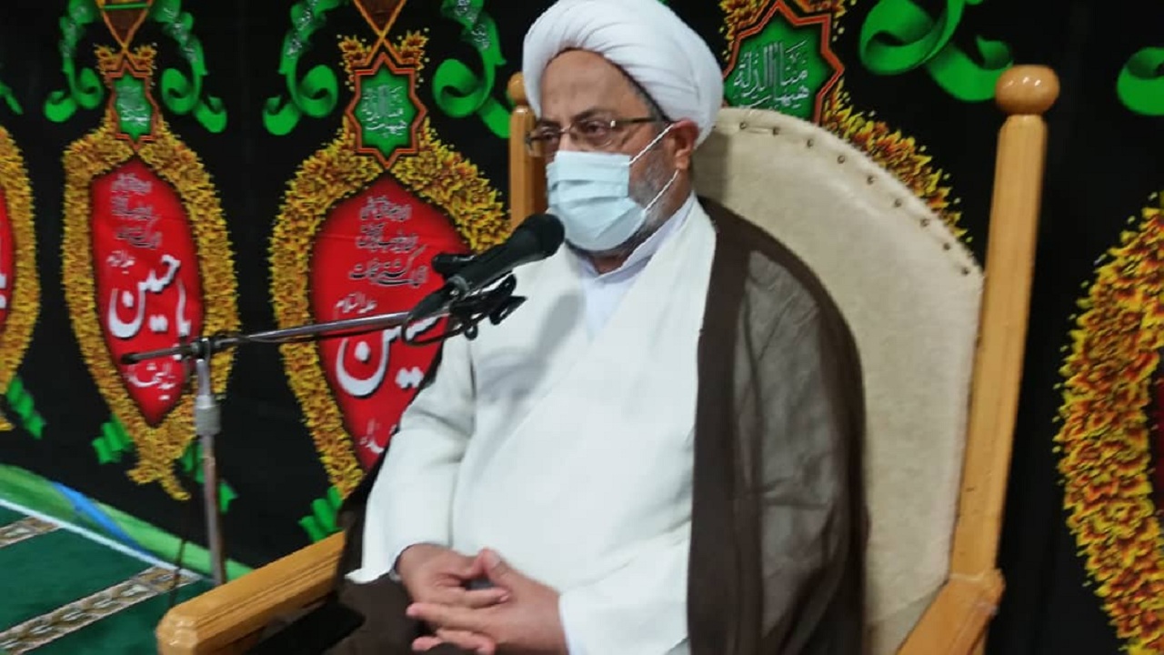 ایستادگی در برابر دشمنان و مهربانی سیره پیامبر اسلام(ص) است