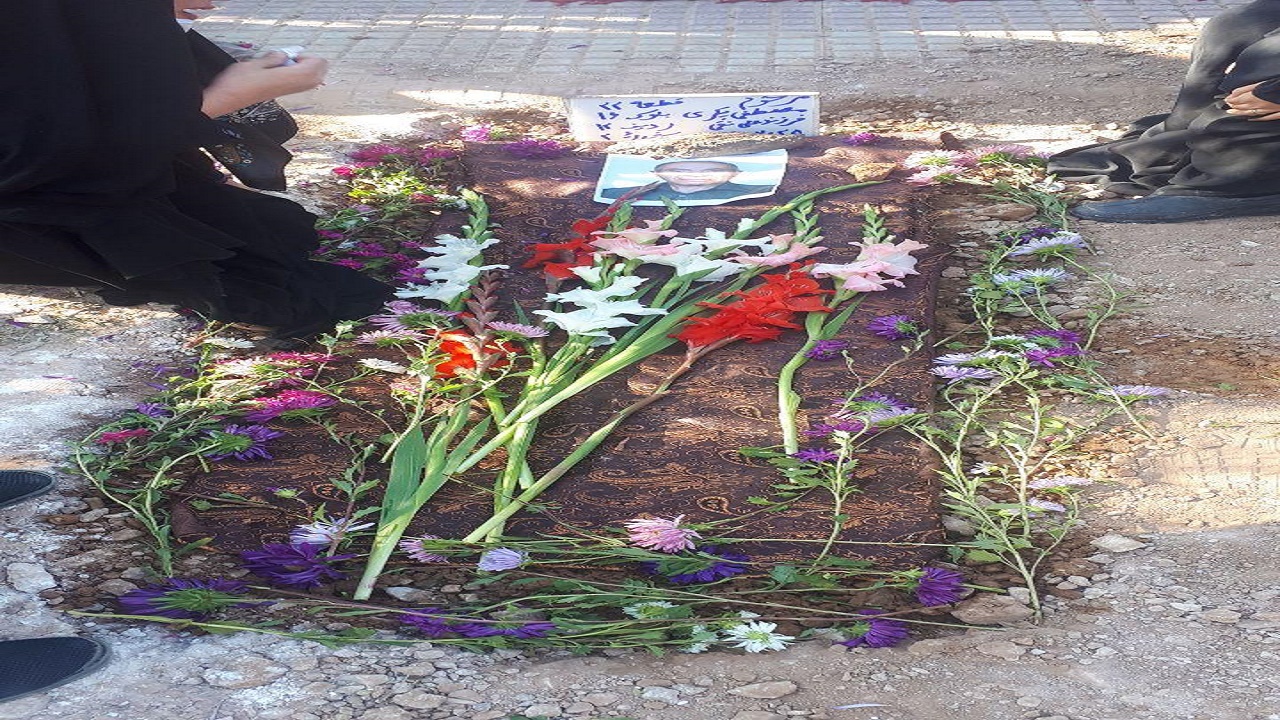 درگذشت پدر شهیدان عباس و علی پیکری در اصفهان