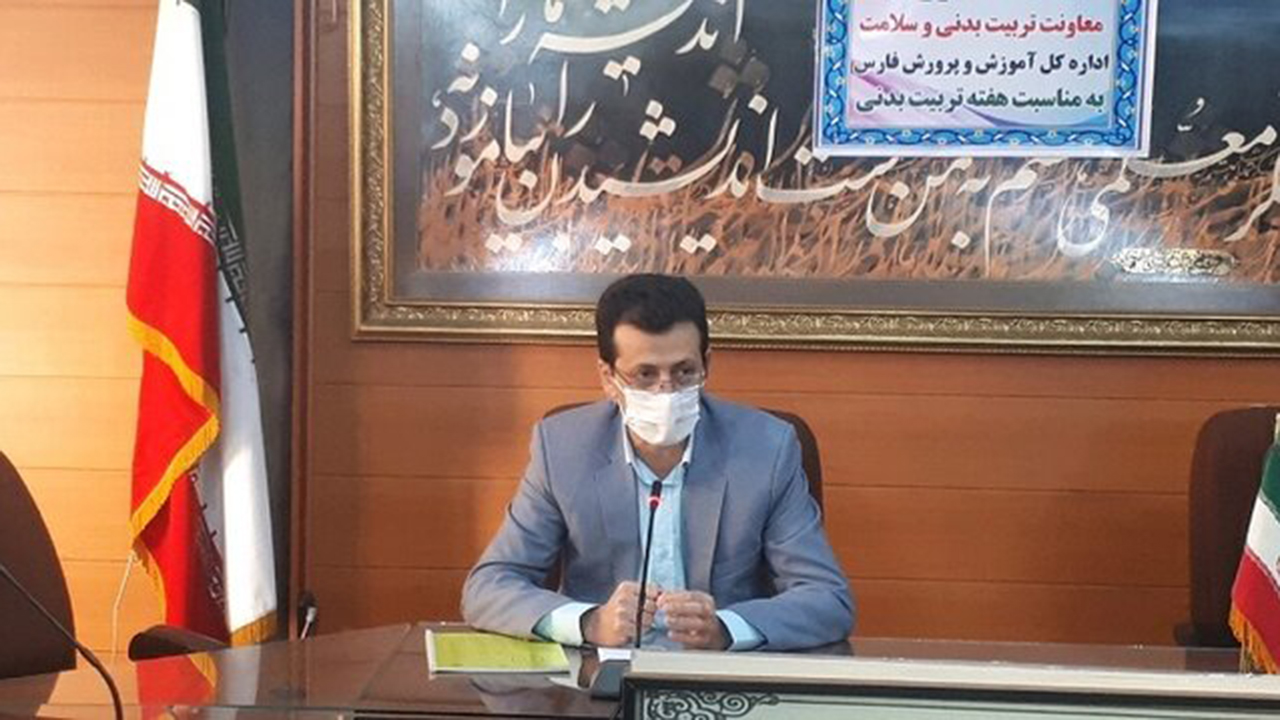 کاروان مهر با نشاط در راه مدارس محروم فارس/ سرانه ۲۴ صدم متری ورزش دانش‌آموزی