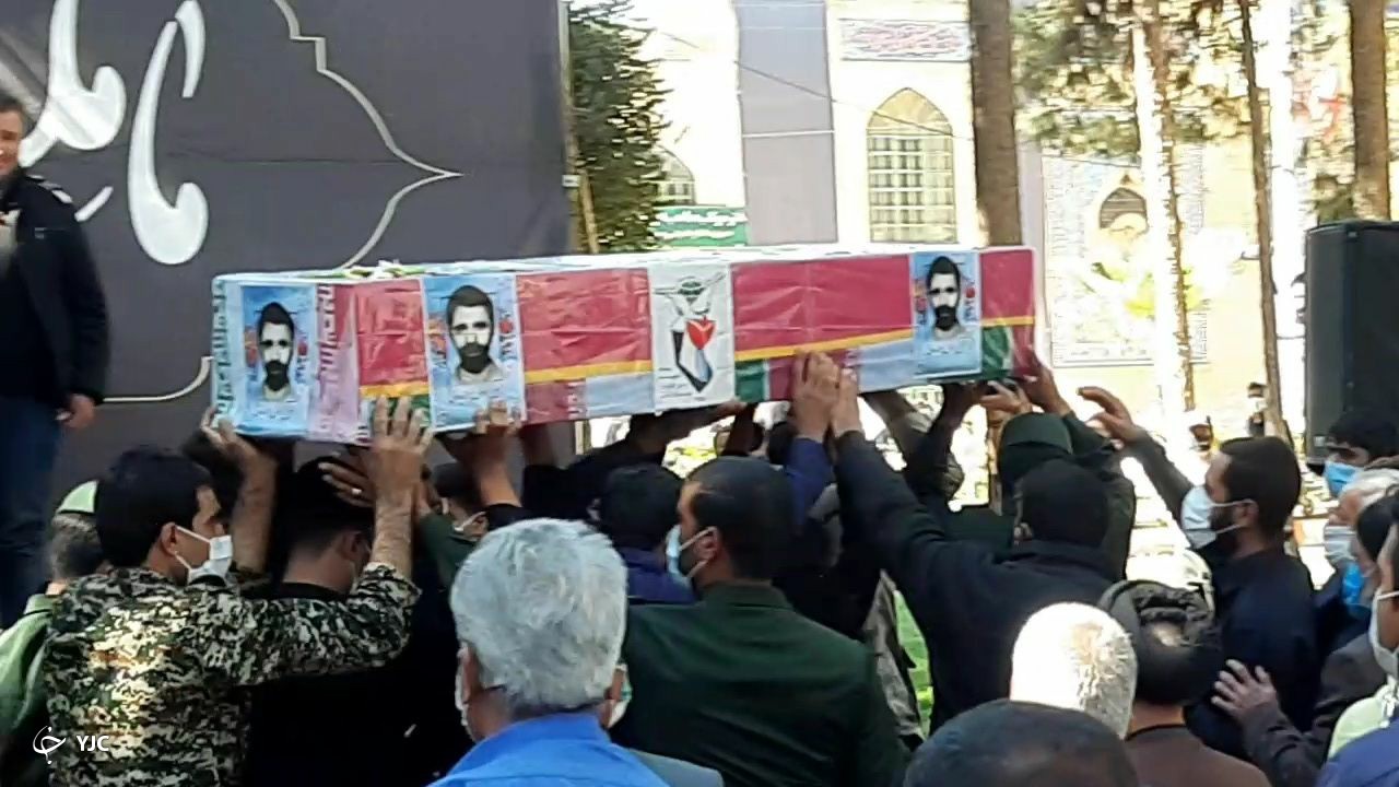تشییع پیکر شهید رسولی پورفریدونی 