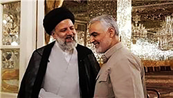 برگزاری آیین تعویض پرچم گنبد منور رضوی + فیلم