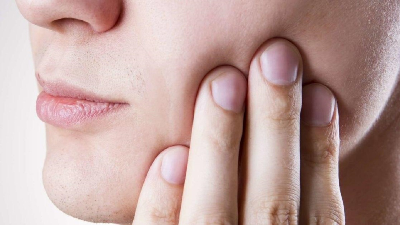 گونه های عجیب زن ۳۰ ساله خبرساز شد + تصاویر