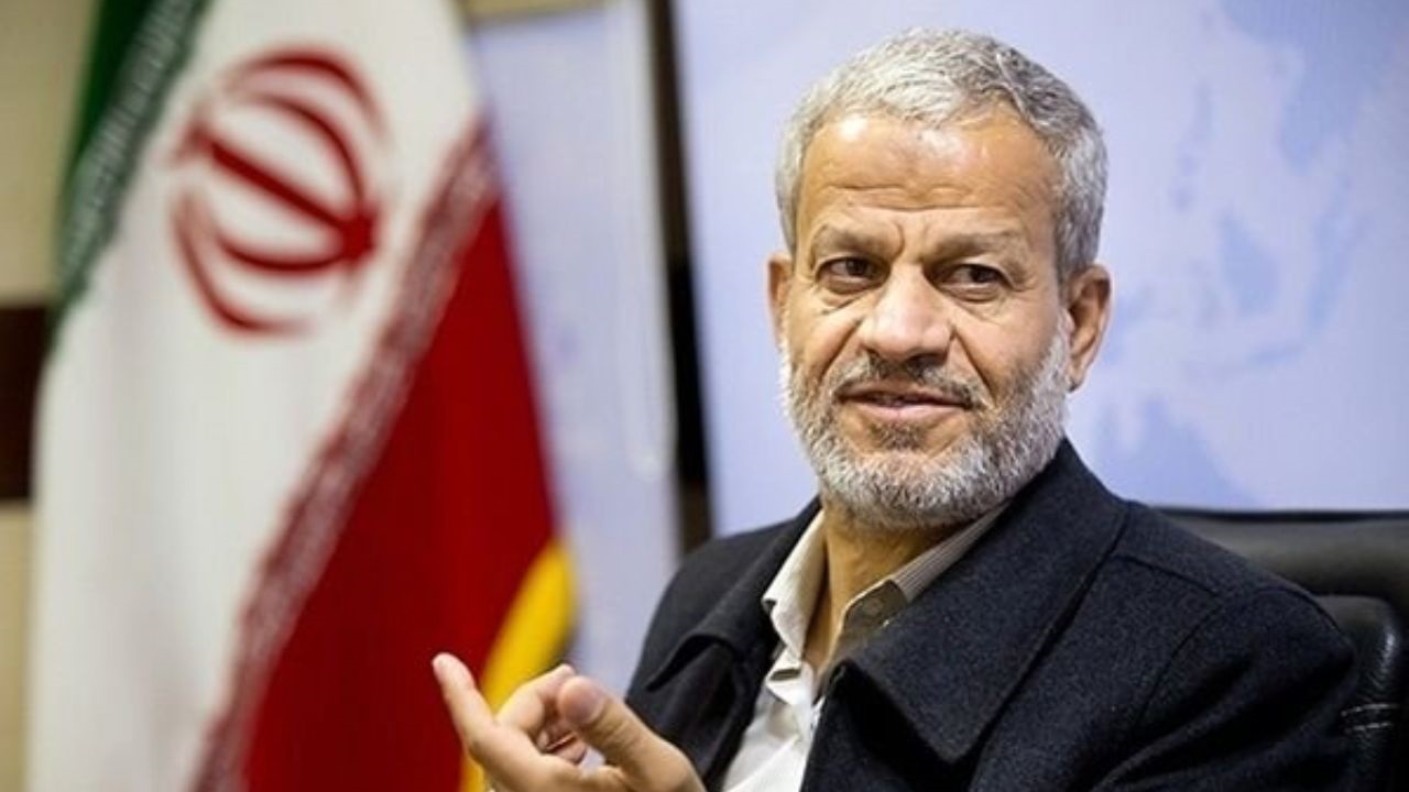 ابهت امروز کشور در سطح جهان نتیجه مقاومت‌ها است نه برجام‌ها