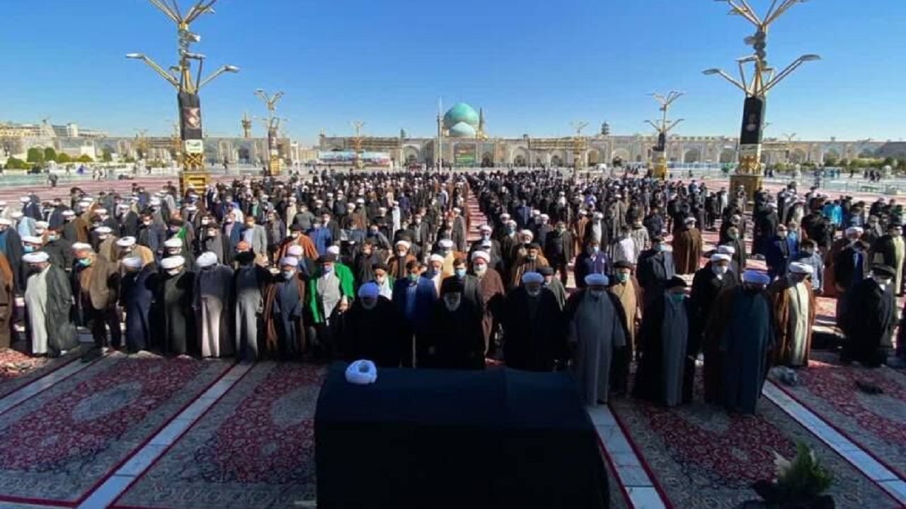 پیکر استاد اخلاق حوزه علمیه مشهد در حرم رضوی تشییع شد