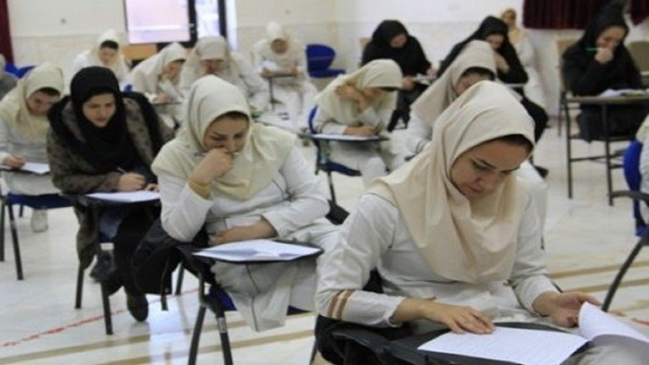 رقابت بیش از ۱۱ هزار نفر در آزمون صلاحیت حرفه‌ای پرستاران