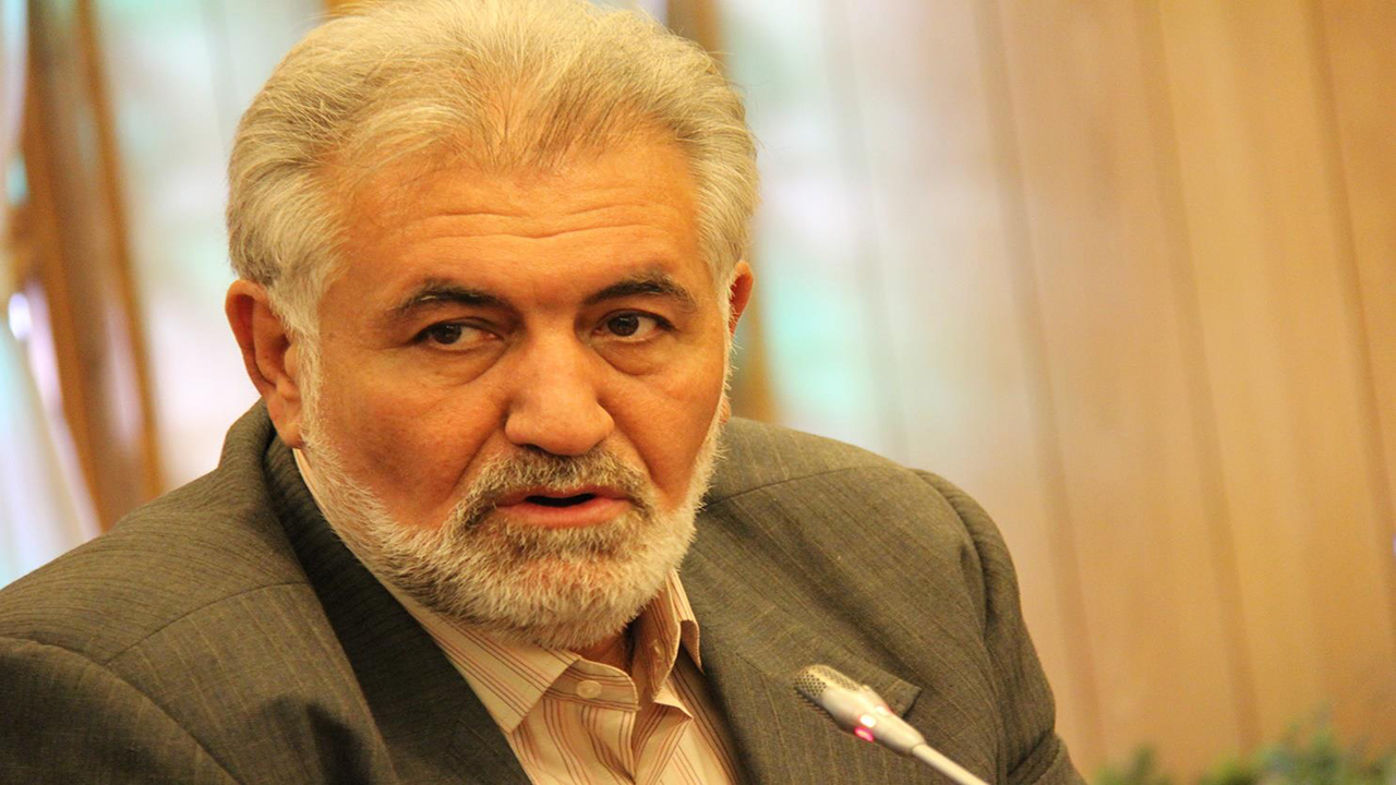 مسئولان دغدغه های تولید کنندگان را کم کنند