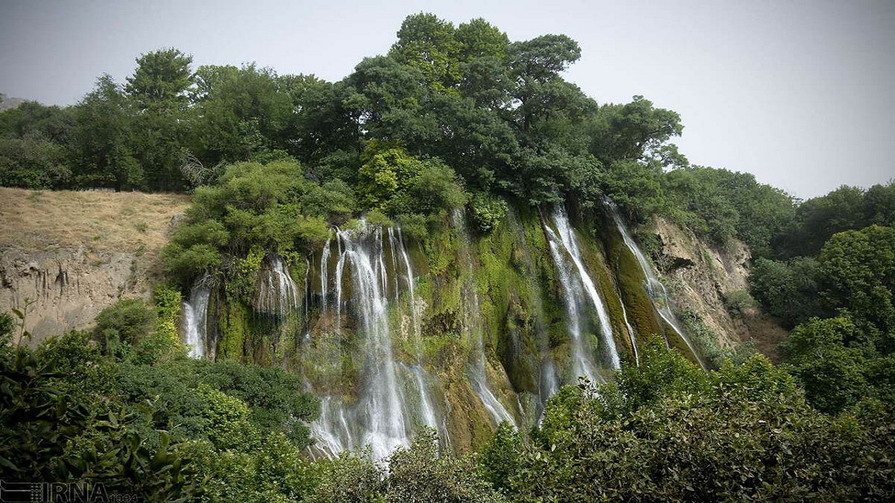 کاهش حضور گردشگران در استان لرستان