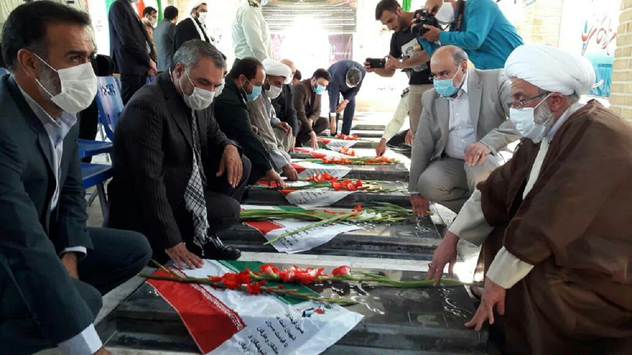 مهمانی لاله ها در چهارمین روز از هفته دفاع مقدس