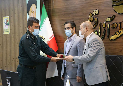 مراسم تجلیل از نیروهای انتظامی و دریابانی شهرستان قشم + تصاویر مراسم تجلیل از نیروهای انتظامی و دریابانی شهرستان قشم + تصاویر
