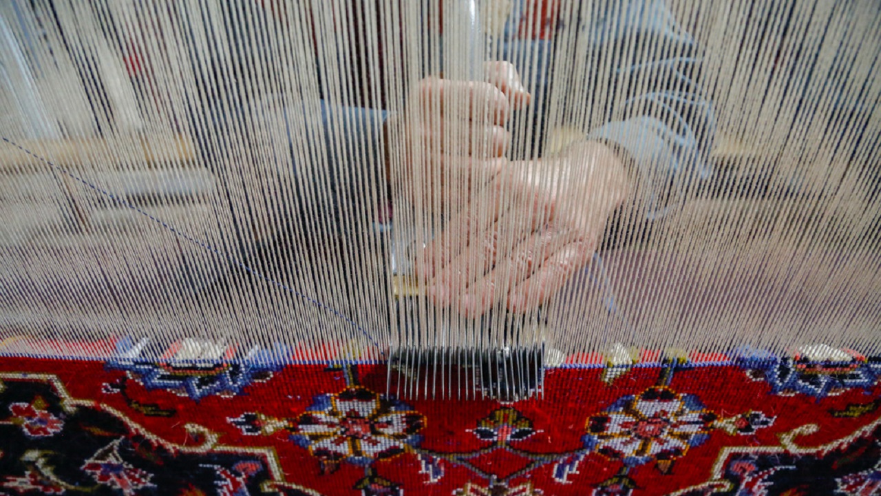 آخرین مهلت نام نویسی بیمه قالیبافان تا پنجم مهر