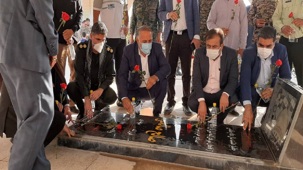 اقتدار ایران اسلامی مدیون خون شهدا و جانفشانی رزمندگان است