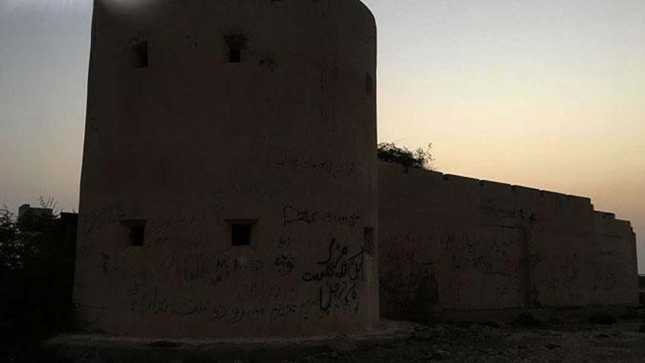 ماجرای دلهره آور تسخیر یک پاسگاه نظامی توسط اجنه؛ از اتفاقات مرموز و غیرعادی در قلعه جنی کیش چه می‌دانید؟ + تصاویر