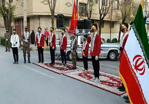اجرای سرود ۴۰ نفره به مناسبت چهلمین سالگرد دفاع مقدس