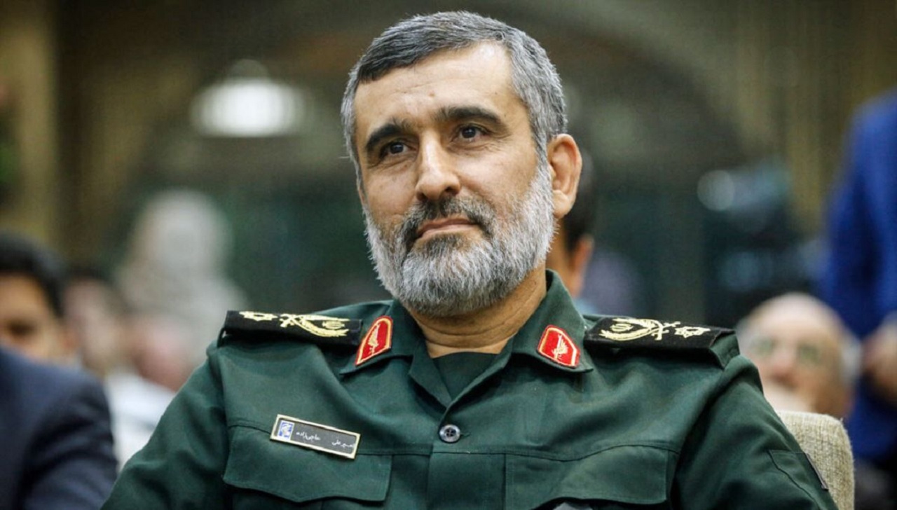 ضعیف بودن در این دنیا محکوم به نابودی است