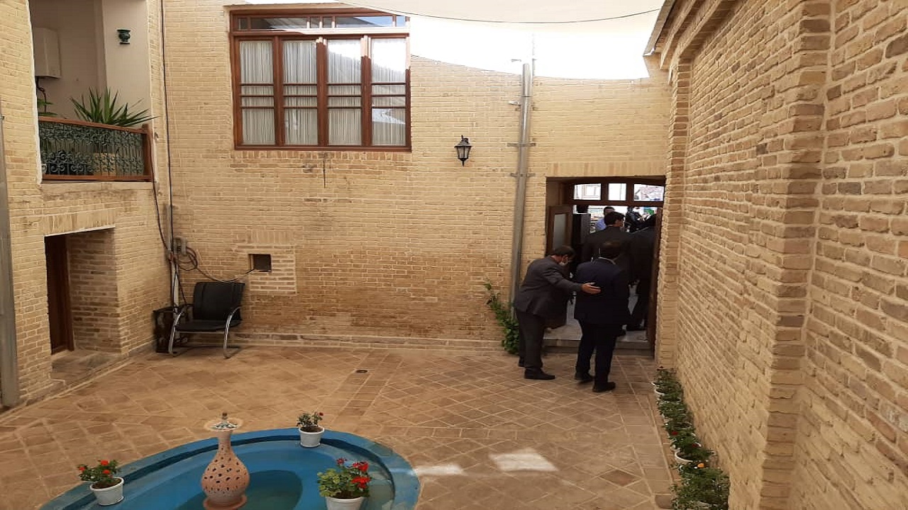 اقامتگاه سنتی با دستور وزیر میراث فرهنگی افتتاح شد