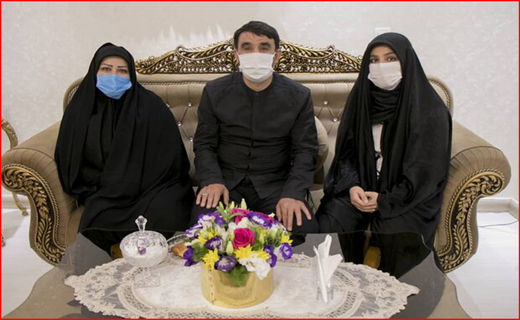 شلیک های غیر قانونی/ توپ گرانی مسکن در زمین مسئولان/ غذا نخورید کرونا می گیرید/ روایت دلاوری&zwnj;های مردی که نامش لرزه بر تن ضد انقلاب می&zwnj;انداخت/مهار لکه های نفتی در قشم