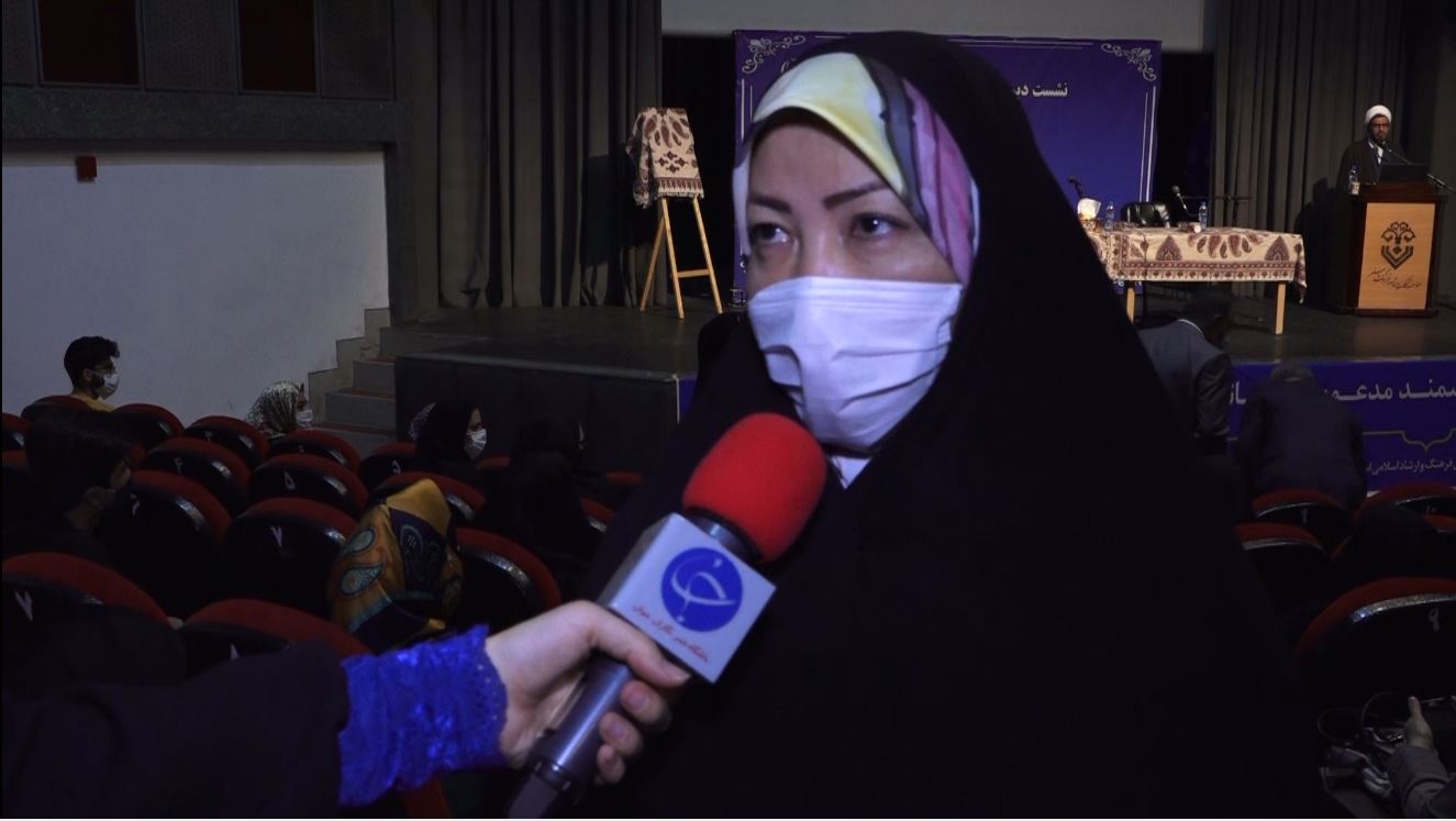 طراحی مد و لباس راهی برای مقابله با هجوم فرهنگی دشمن