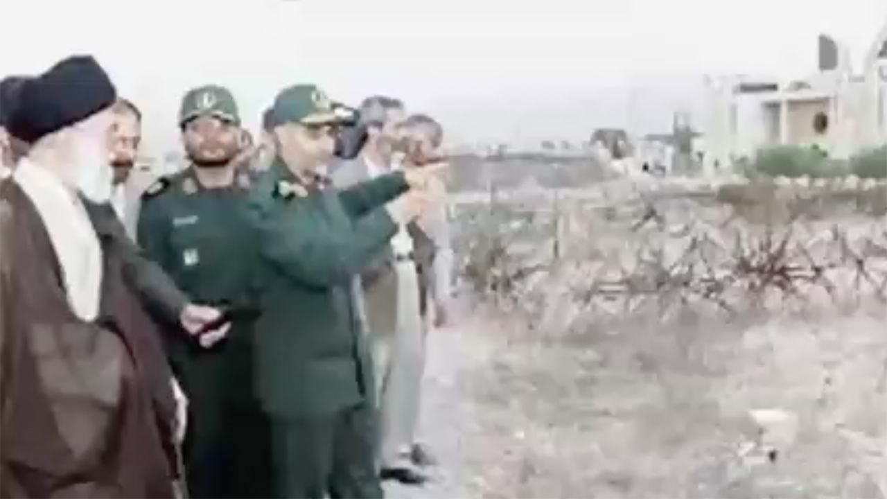 ماجرای ساخت اولین موزه دفاع مقدس توسط شهید سلیمانی