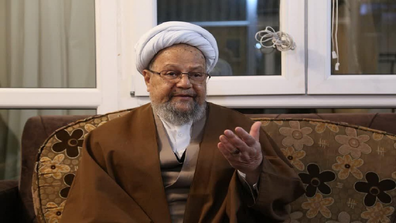 بیت آیت‌الله ممدوحی از رهبرمعظم انقلاب و مراجع تقلید تشکر کرد