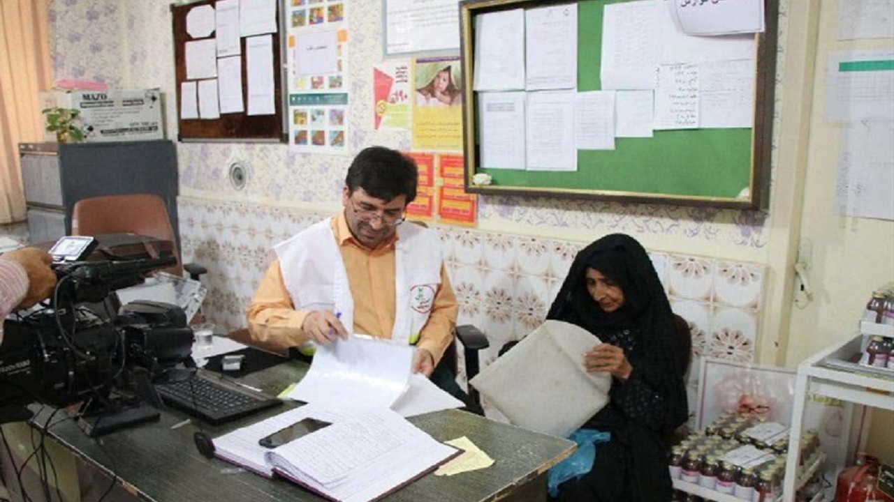 اعزام ۳ تیم پزشکی به مناطق کم برخوردار سردشت