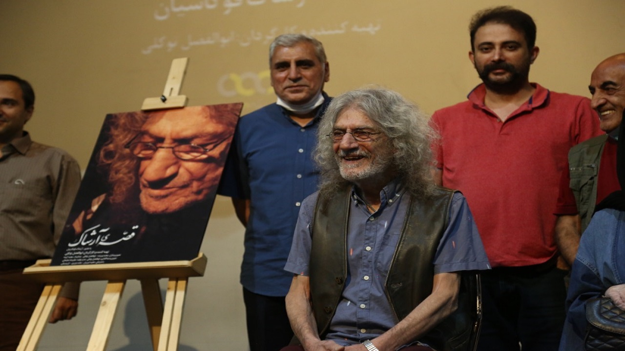 ساخت مستند هنرمندان پیشکسوت، ثبت هنر و تاریخ کشور است
