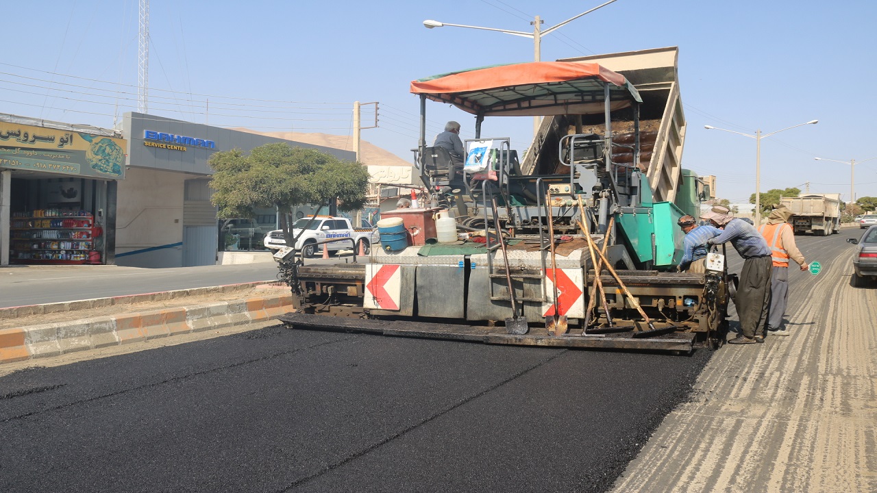 ۲۷۰ هزار متر مربع از معابر سنندج آسفالت و بهسازی شد