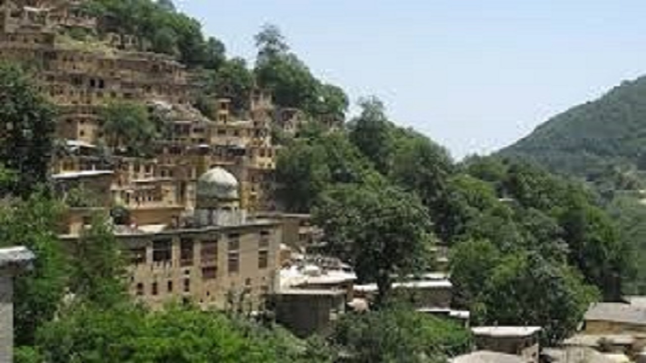 ارزیاب یونسکو از روستای دولاب بازدید کرد