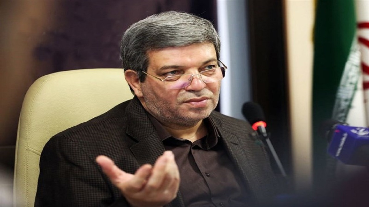 زبان اشاره، ارتباطات را تسهیل می‌کند