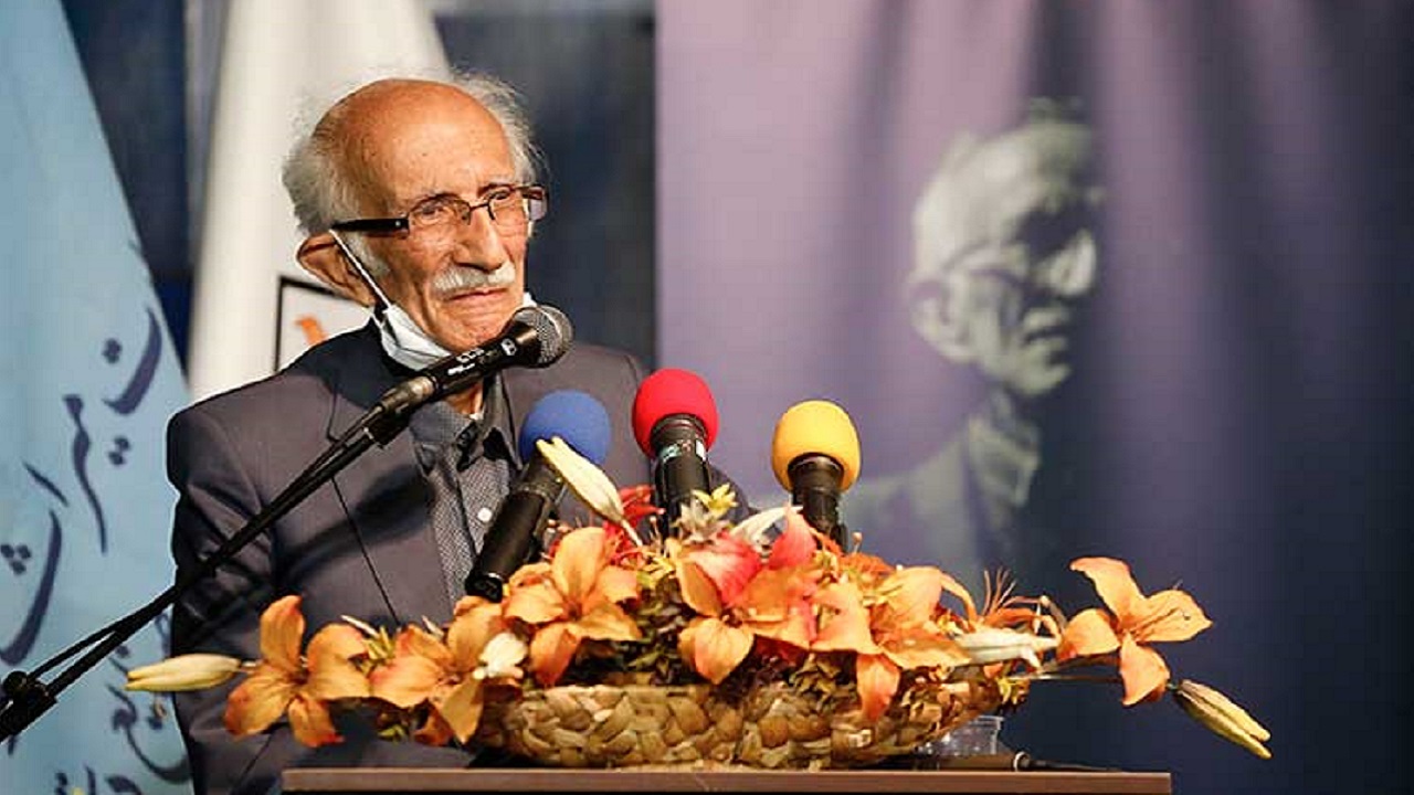 هرشخصی نمی‌تواند هنرمند شود/ گاهی وقت‌ها ما باید از جوانان خط یاد بگیریم