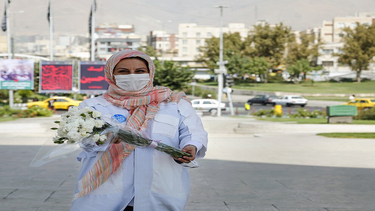 حرکت اولین بانوی جهانگرد ایرانی از شهر سوخته آغاز شد