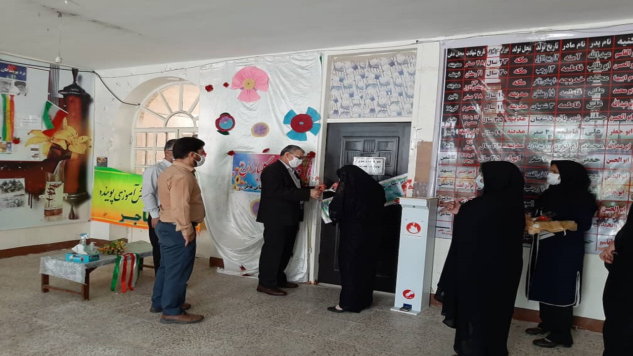 افتتاح اتاق گفت‌وگوی اولیا در مدارس مجری هندیجان