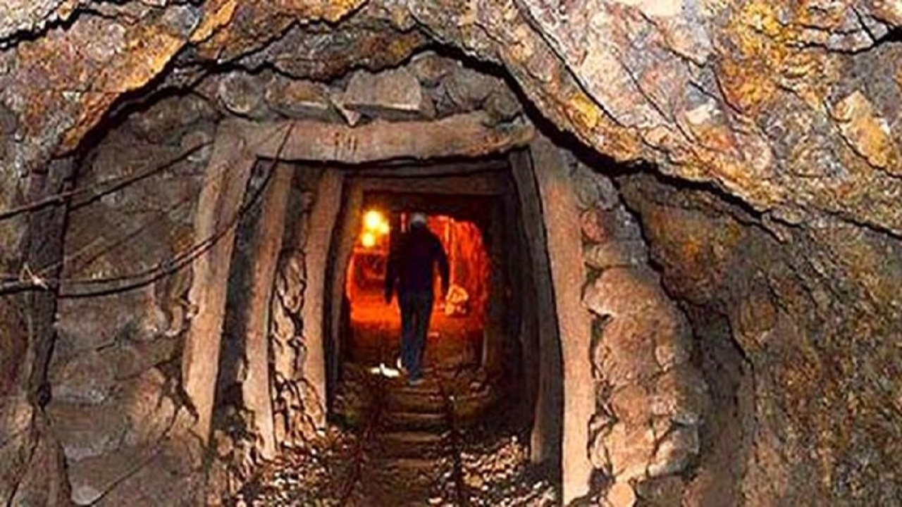 واگذاری اکتشاف و بهره‌برداری ۲۰۰ محدوده معدنی در قم