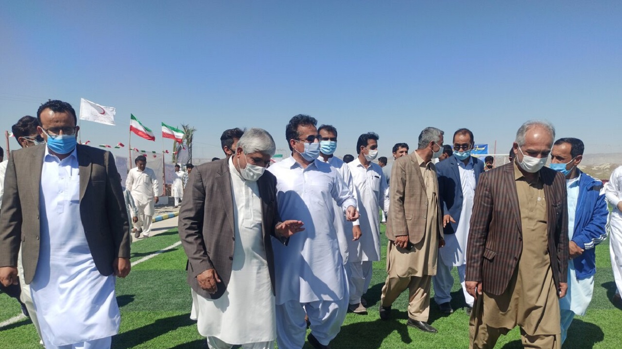 ۱۳ زمین چمن در کنارک تا پایان امسال افتتاح می‌شود